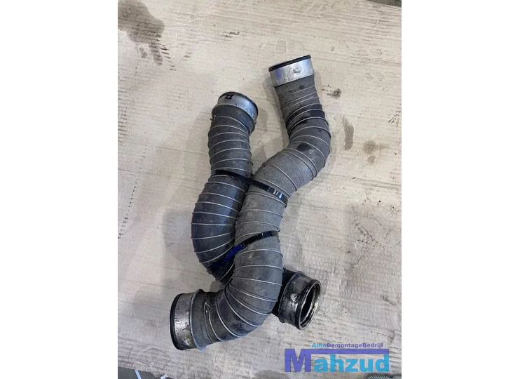 mercedes-clk-w209-c-klasse-w203-18-intercooler-slang-pijp