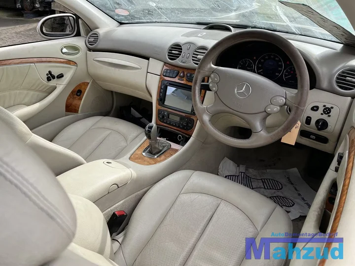 2004-mercedes-clk-w209-c693-112955-demontage-onderdelen — foto 11