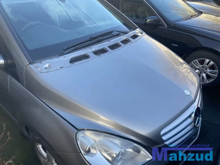 mercedes-bklasse-w245-bruin-748-voorkop-compleet-20052011 — foto 4