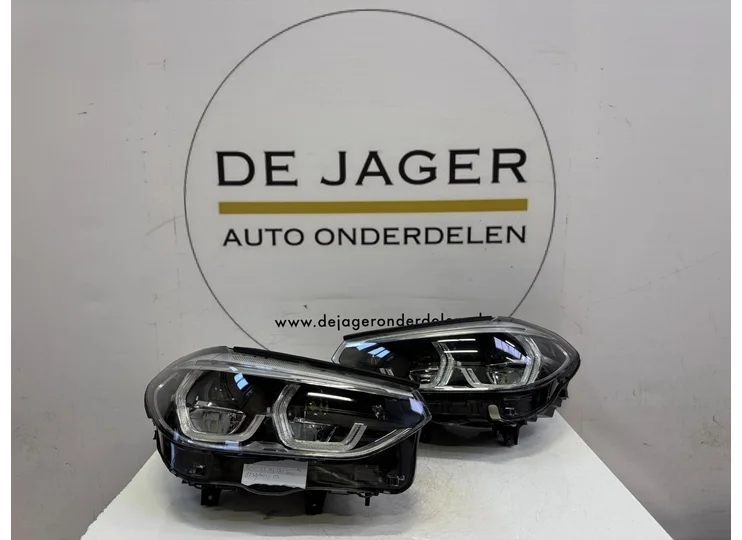 BMW X3 X4 G01 G02 ADAPTIVE LED KOPLAMPEN SET 8739654 8739653