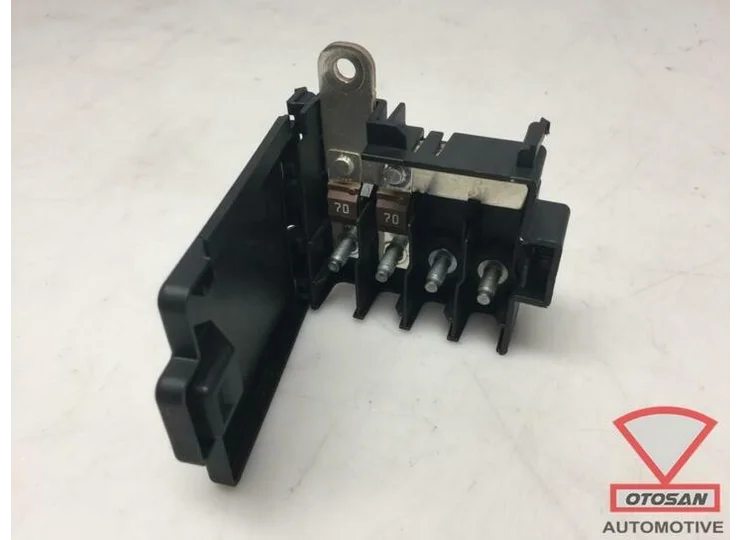 vw touareg iii 2018 vag fuse box fuse housing 4m0941824a