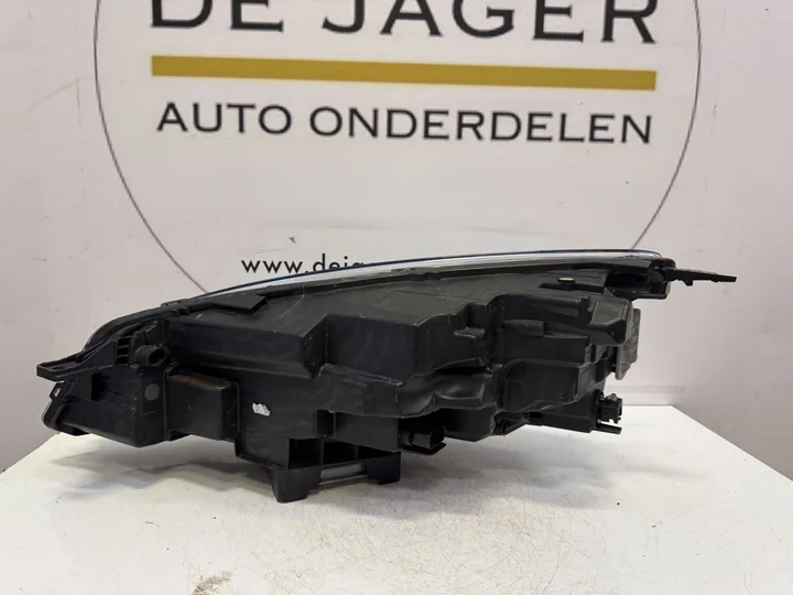 ford-kuga-mk3-vol-led-koplamp-rechts-compleet-lv4b13e014fc — foto 6