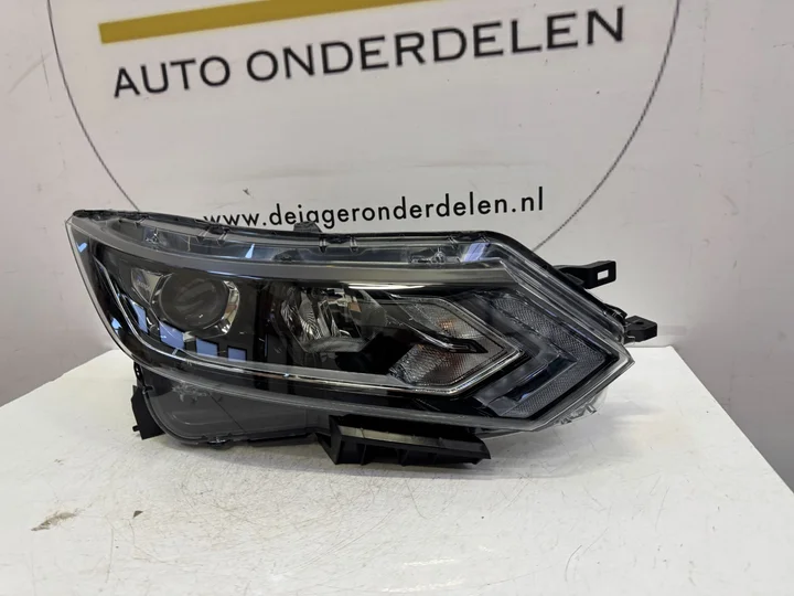 nissan-qashqai-j11-facelift-koplamp-rechts-nieuw-10019009 — foto 2