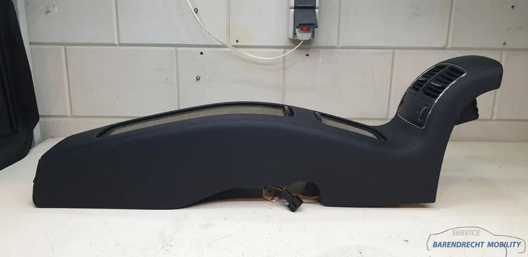middenconsole-achterzijde-opbergvak-cls-w219-mercedes-2198600030-origineel-gebruikt-2004-2011 — foto 3