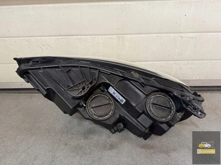 39154595-opel-insignia-b-rechterlamp-lift-normaal — foto 3