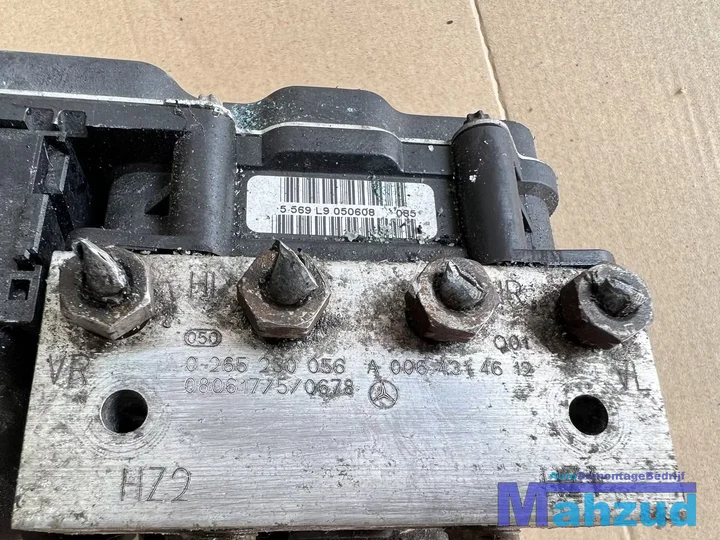 mercedes-bklasse-w245-abs-pomp-a0064314612-20052011 — foto 2