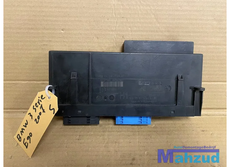 BMW 3 SERIE E90 BCM Module 913447901 6135913447901
