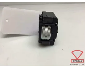vw-touareg-2018-volume-knop-infotainment-761927341