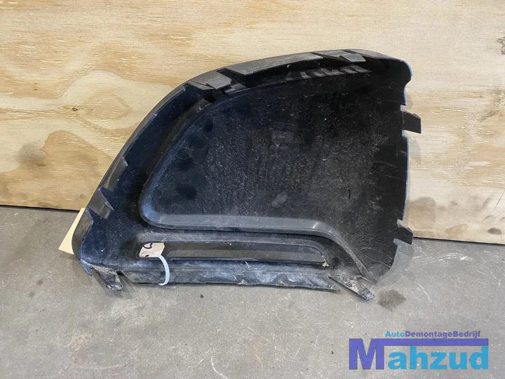 peugeot-108-rechts-bumper-rooster-mistlamp-afdekkap-814810h110 — foto 2