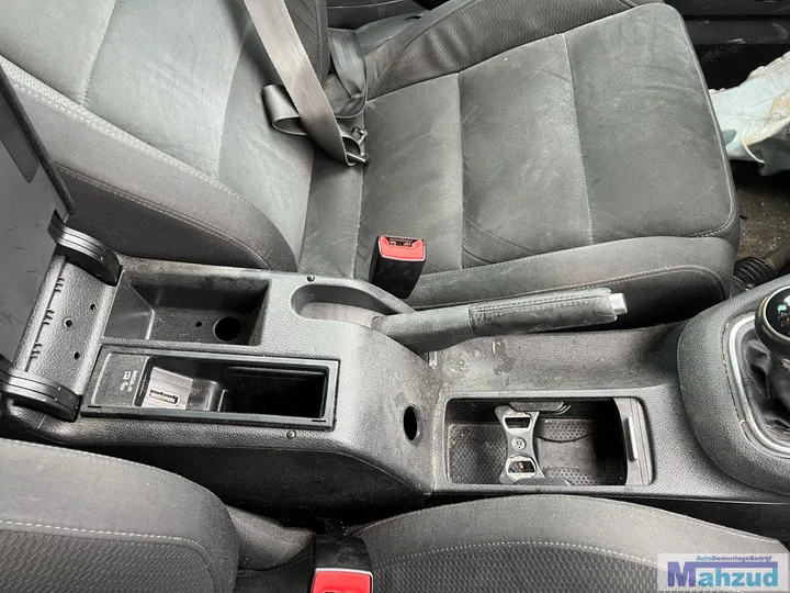 vw-golf-6-14-tsi-cavd-cav-kwb-motor-la5q-demontage-sloop-onderdelen — foto 22