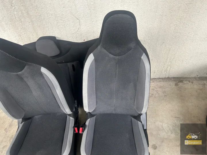 stoelen-set-totoya-aygo-compleet-interieur-set-citroen-c1 — foto 4