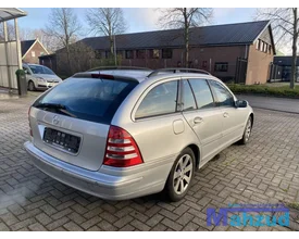 mercedes-cklasse-combi-s203-zilver-c775-achterbumper-20012007 — foto 3