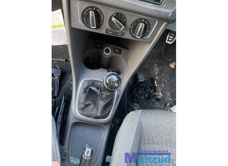 VW POLO 6C Bekerhouder 2013-2017
