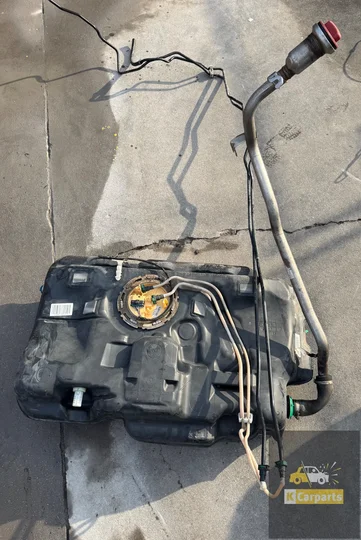 mercedes-aklasse-w176-brandstoftank-a2464701301-origineel