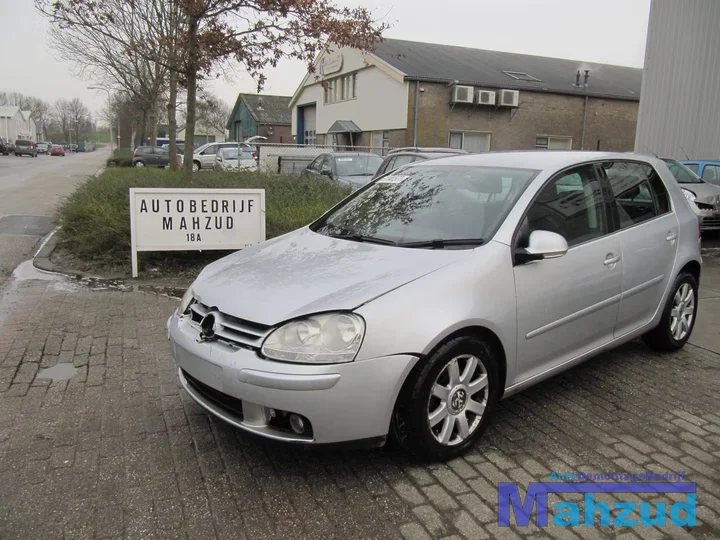 2006-volkswagen-golf-5-20-tdi-demontage-sloop-118 — foto 2