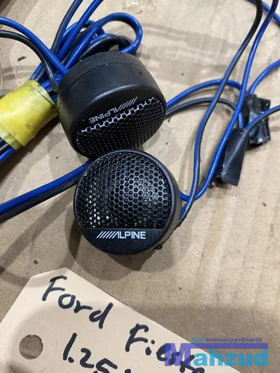 ford-fiesta-4-alpine-kleine-speaker-tweeters — foto 2