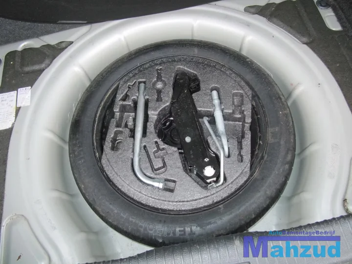 2006-volkswagen-golf-5-20-tdi-demontage-sloop-118 — foto 12