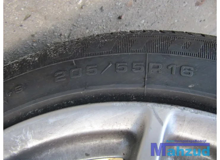 bmw-f20-116d-16-motorblok-n47d16a-motor-blok