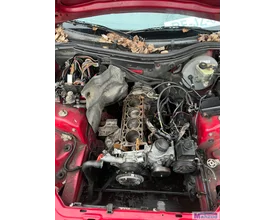 mercedes-slk-r170-rood-h582-demontage-onderdelen-sloop — foto 23