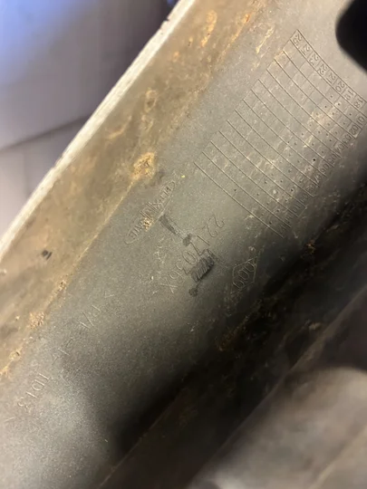 renault-zoe-voorbumper-origineel-2217036x-bumper-2012heden — foto 6