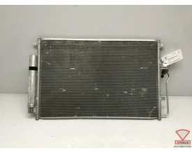 mercedes-sprinter-906-crafter-airco-condensor