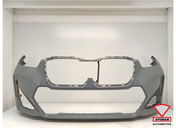 BMW X1 U11 M Pakket Voorbumper Bumper 6xPDC Origineel!