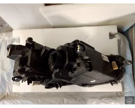 seat-cupra-leon-5fa-2024-vol-led-koplamp-links-5fb941773a — foto 3