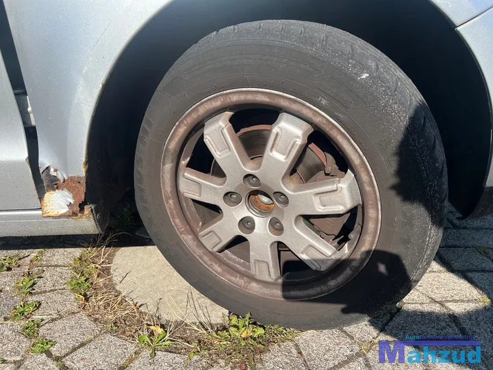 vw-polo-9n-12-azq-zilver-la7w-demontage-onderdelen — foto 36