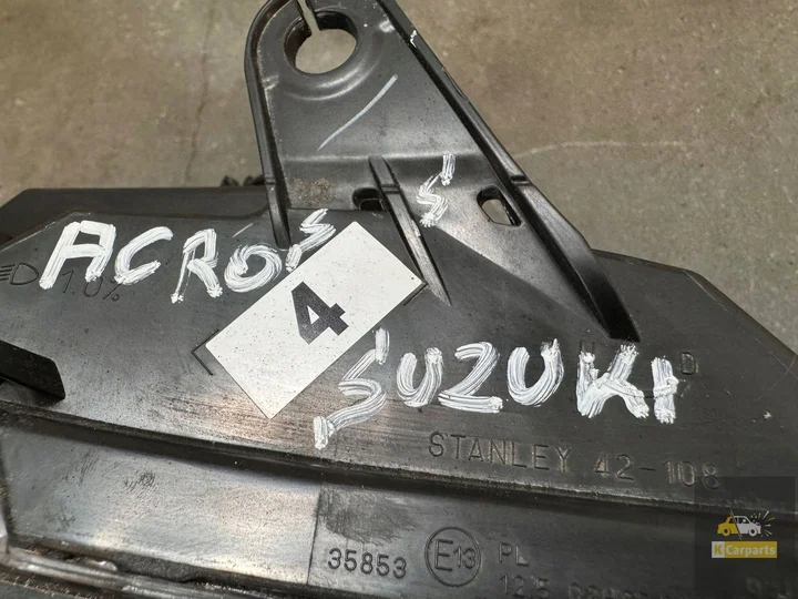 suzuki-full-led-rechterlamp — foto 2
