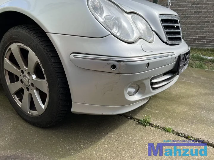 mercedes-cklasse-w203-zilver-c775-voorbumper-bumper-voor-20002007 — foto 2