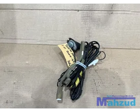 toyota-yaris-p1-antenne-voet-kabel-19992005 — foto 2
