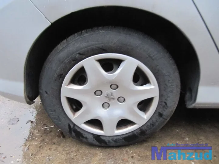 2010-peugeot-308-16-16v-vti-demontage-sloop-229 — foto 18
