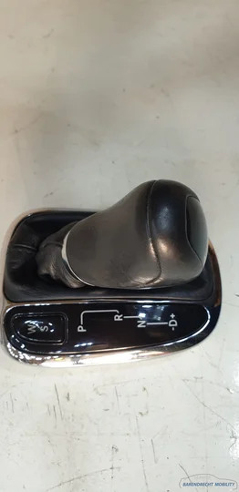 pookknop-pookhoes-w203-cklasse-mercedes-leder-a2032675910-automaat-origineel-gebruikt — foto 7
