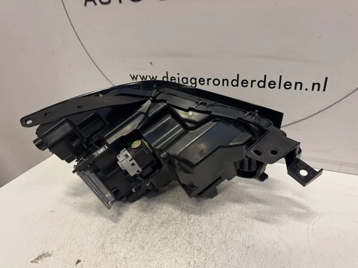 mazda-cx30-cx30-vol-led-koplamp-14-pins-links-dfr751040 — foto 4