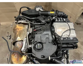 mercedes-c-klasse-w206-c300e-20-hybrid-motor-254920 — foto 3