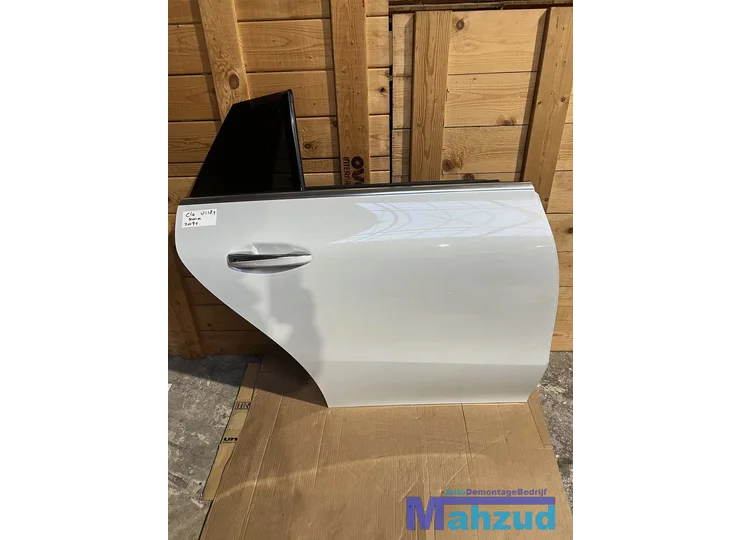 MERCEDES CLA 118.6 X118 wit parelmoer rechts achter deur 2019+