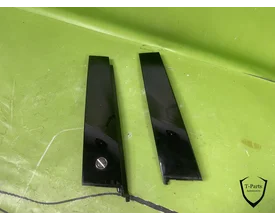 opel-corsa-links-rechts-deur-portier-lijst-39222099-39222097