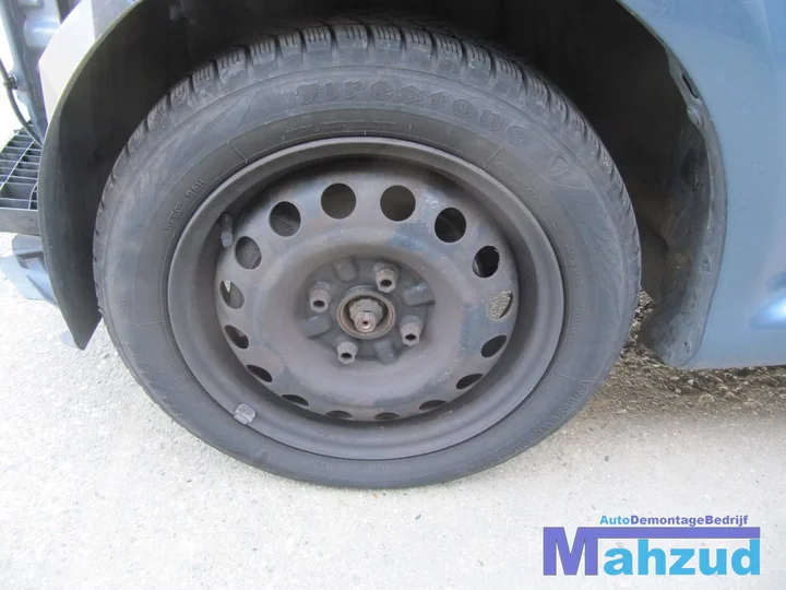 2009-toyota-aygo-10-8r3-demontage-sloop-in-onderdelen-245 — foto 19