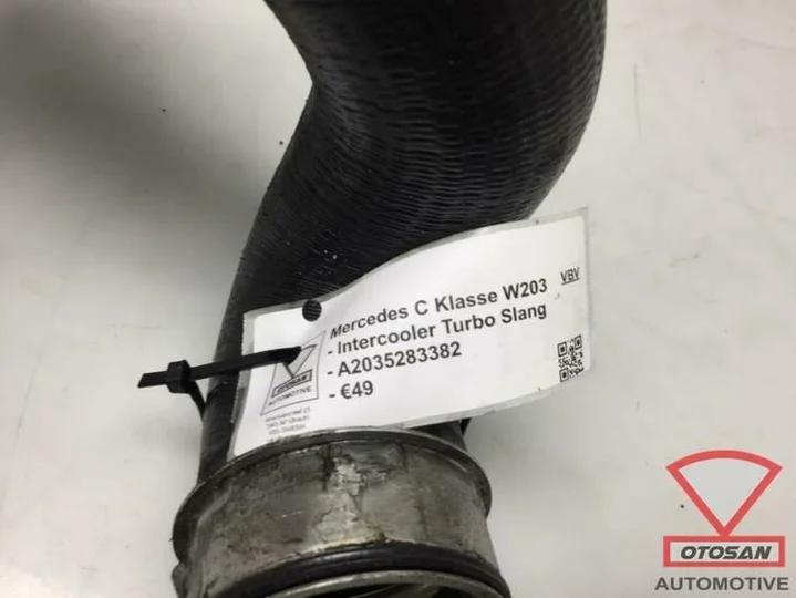 mercedes-c-klasse-w203-intercooler-turbo-slang-a2035283382 — foto 2