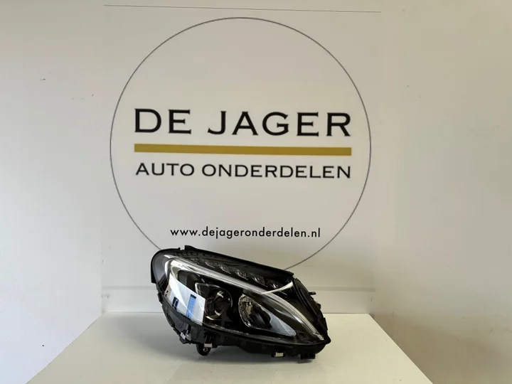 mercedes-c-klasse-w205-high-performance-set-koplampen — foto 2