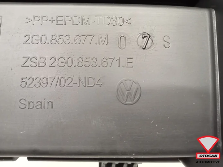 vw-polo-2g-20172021-bumper-rooster-origineel-2g0853677m-nieuw-midden — foto 4