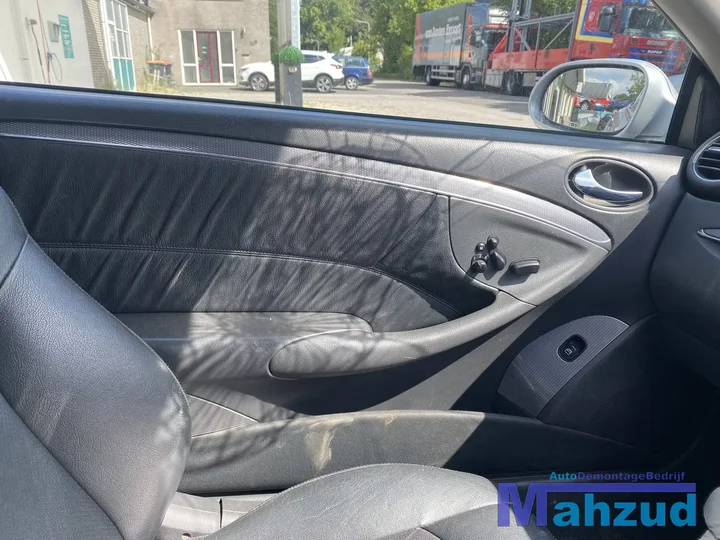 2004-mercedes-clk-32-v6-w209-112955-k744-onderdelen-cabrio — foto 15