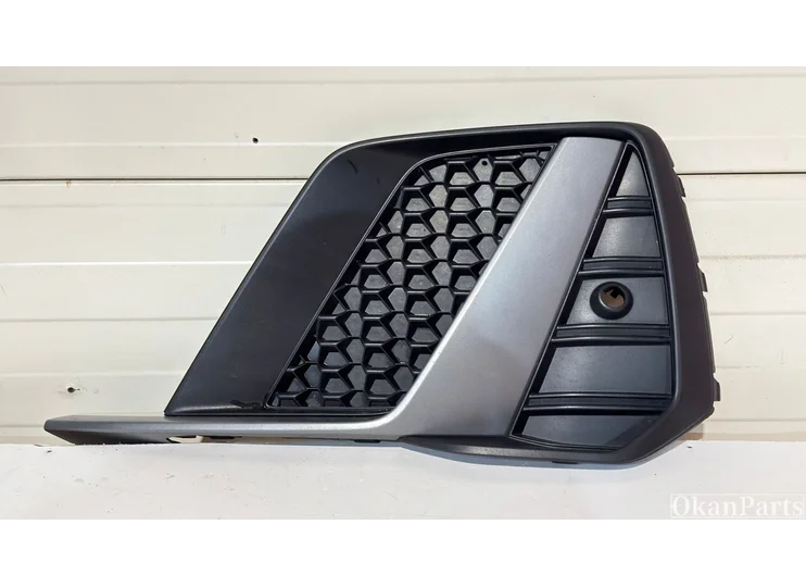 Audi A1 82A S-line fog lamp cover plate left 82A807681D