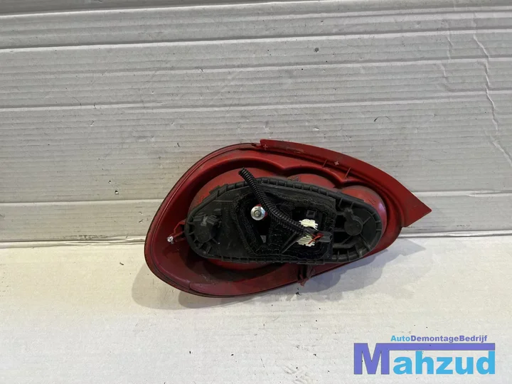 toyota-aygo-rechts-achterlicht-20052014 — foto 3