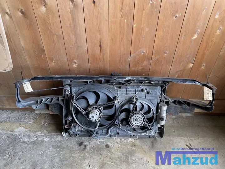 vw-golf-4-16-voorfront-front-koelerpakket-koellerset — foto 4