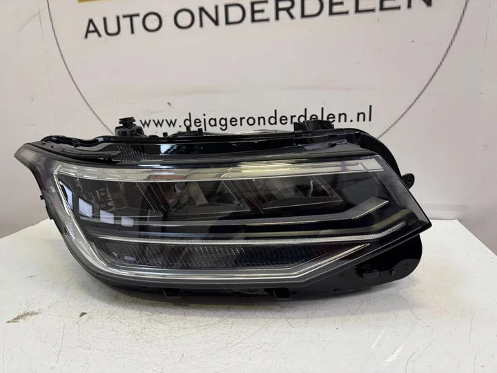 vw-tiguan-5nb-facelift-vol-led-koplamp-rechts-5nb941036c — foto 2