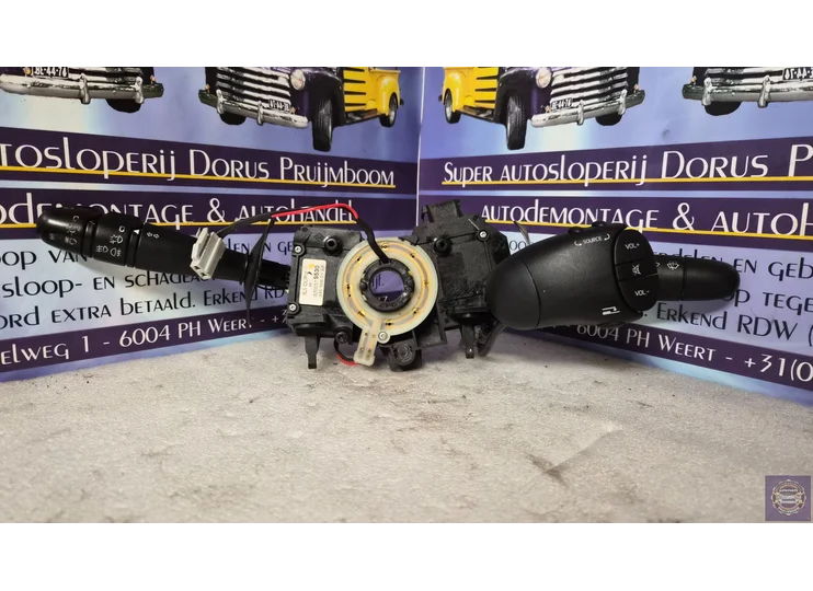 Renault Kangoo Express year 2006 Combination switch 8200379530