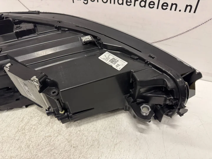 vw-passat-b9-vol-led-koplamp-links-compleet-3j1941035 — foto 4