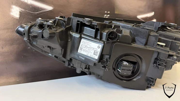 bmw-serie-4-rechts-koplamp-m3-m4-g82-g22-laser-black-shadow-950092804 — foto 10
