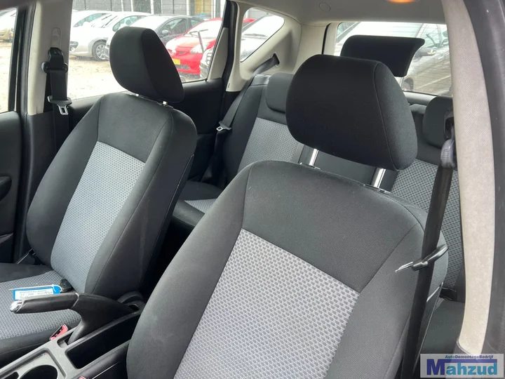 mercedes-a-klasse-w169-a150-15-zwart-191-demontage-onderdelen — foto 24